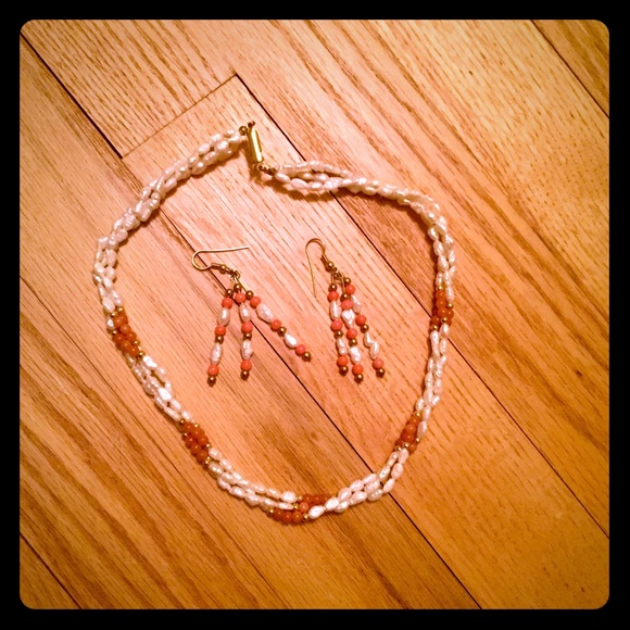 Vintage Jewelry - Vintage Freshwater Pearl and Coral Jewelry 🐚